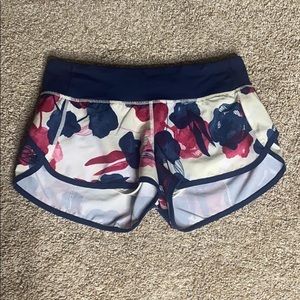 Lululemon speed short